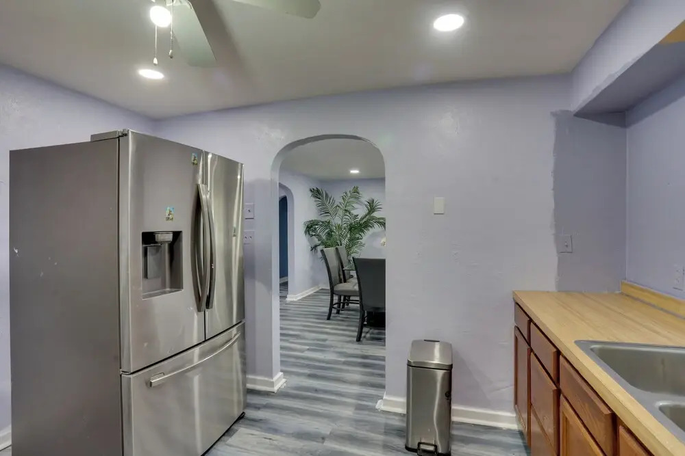 9 Mi to Hersheypark: Spacious Home w/ Deck