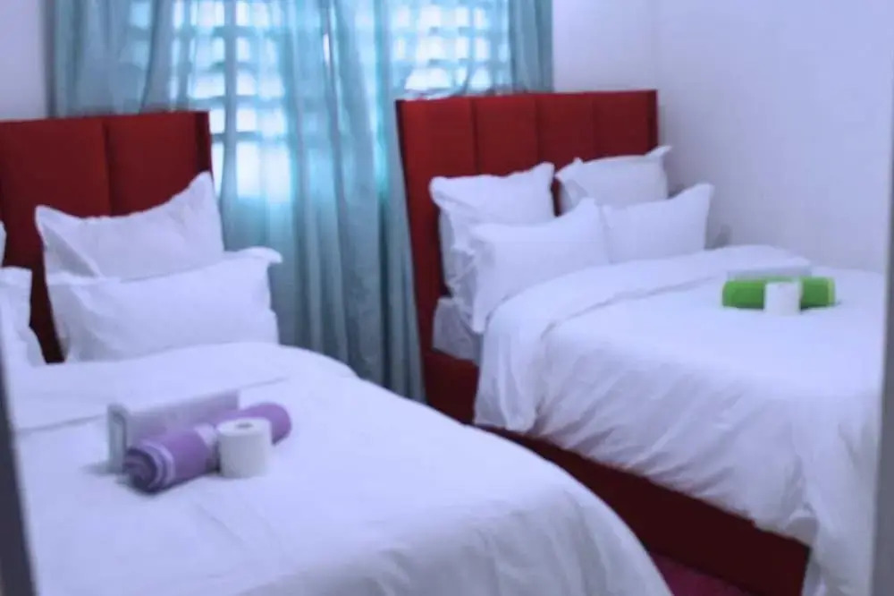 Brooklyn Queens and Kings Guesthouse