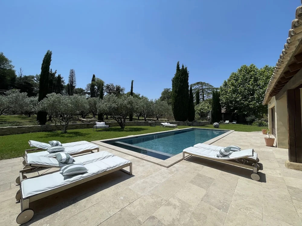 MAS MILLÉSIME - Chambre double - petit déjeuner - piscine - Mas du XVIIIème siècle proche Saint-Rémy-de-Provence