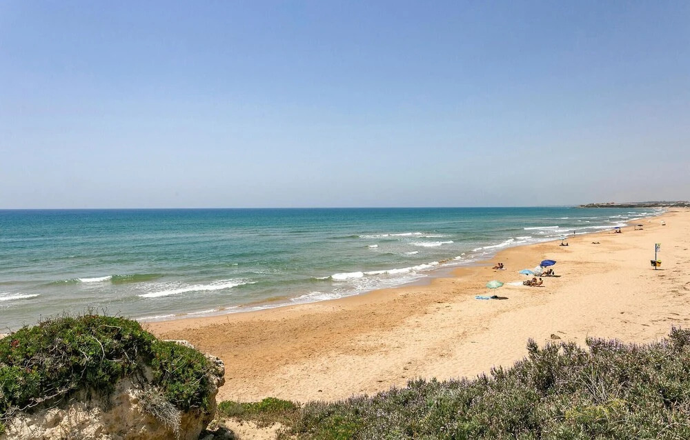 Stunning Home in Pozzallo With 3 Bedrooms