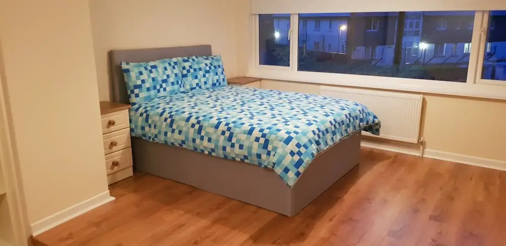 3 Bedroom newly furnished cork city