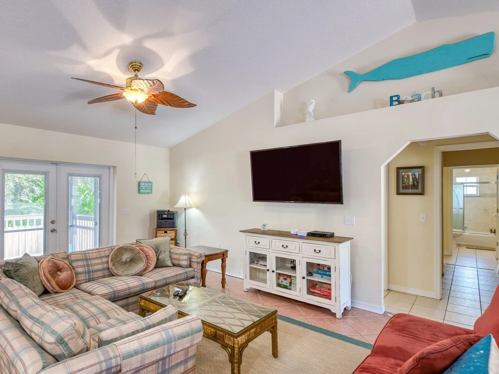 Lovely Vilano Beach W/ Pool, Boat Parking 4 Bedroom Home