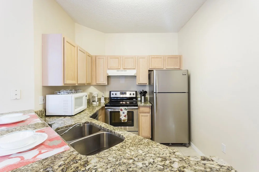 Beautiful Vacation Townhouse with Balcony EM2777
