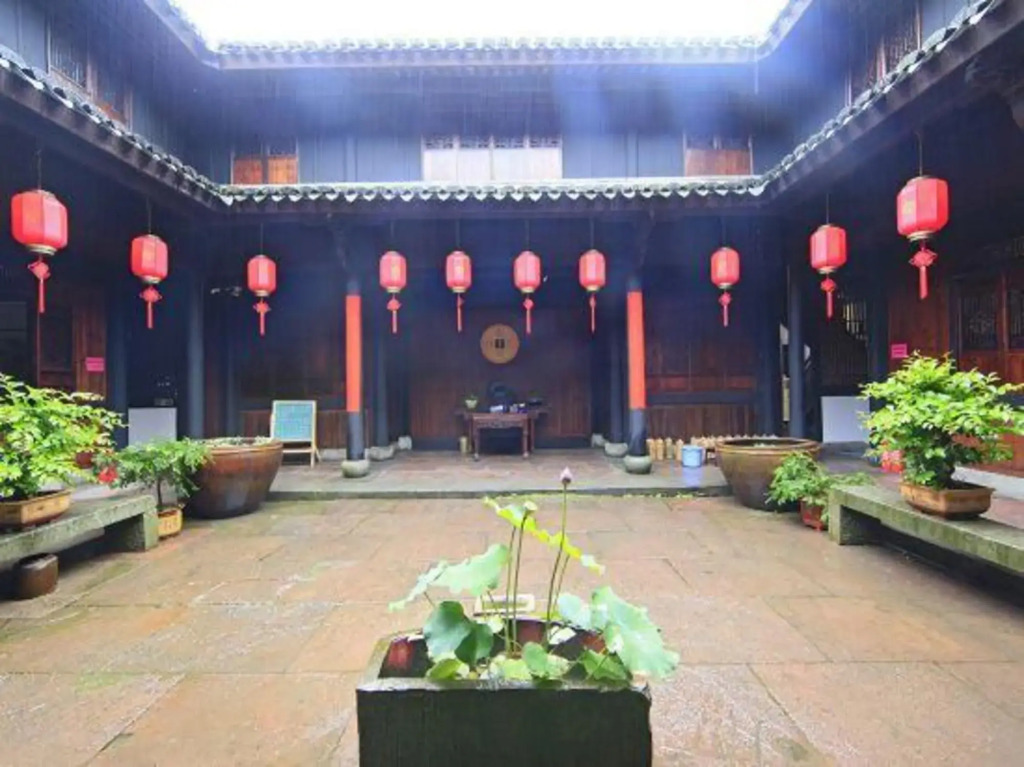 Cixi Yinhao Inn (Minghe Ancient Town Branch)