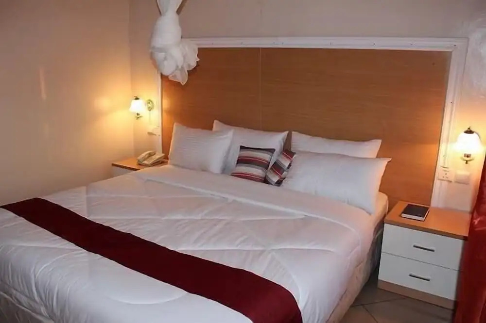 New Impala Hotel