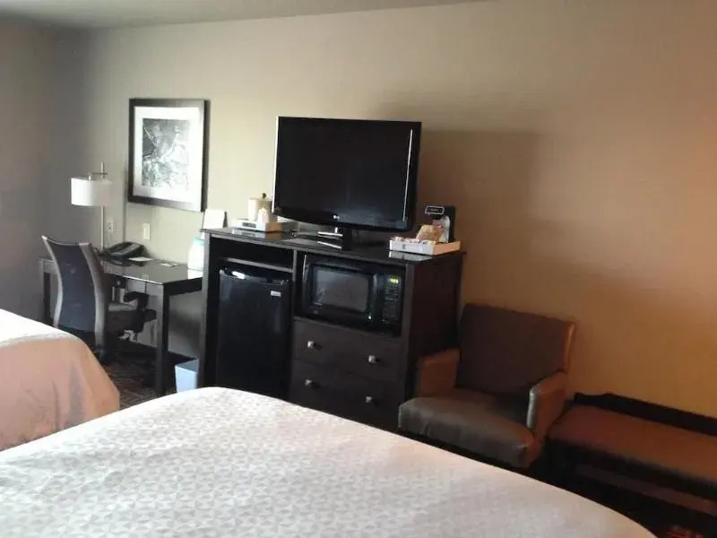 Astoria Hotel & Suites