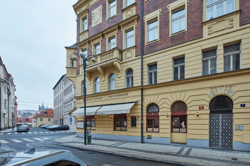 Classy Apartment in Old Town by Prague Days