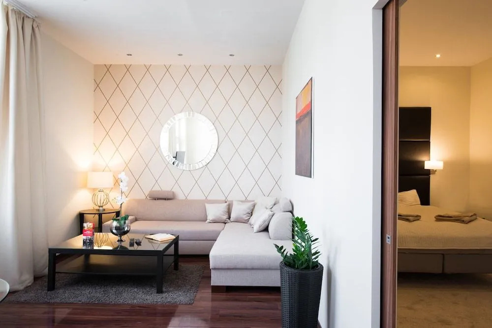 Dfive Apartments - Little Boss