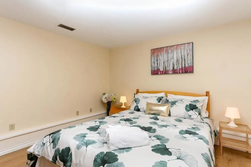 2bdr Suite UBC by Elevate Rooms