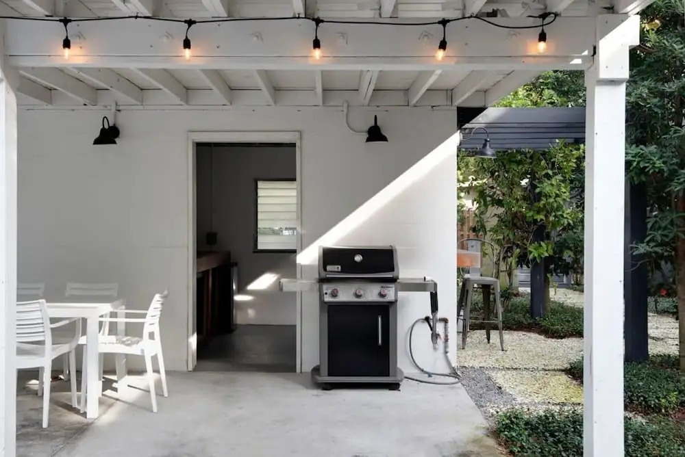 The Hyde Out by Brightwild Quiet Hyde Park Home