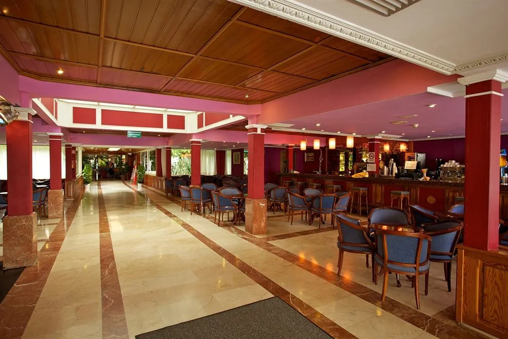 Sunna Park Apartments