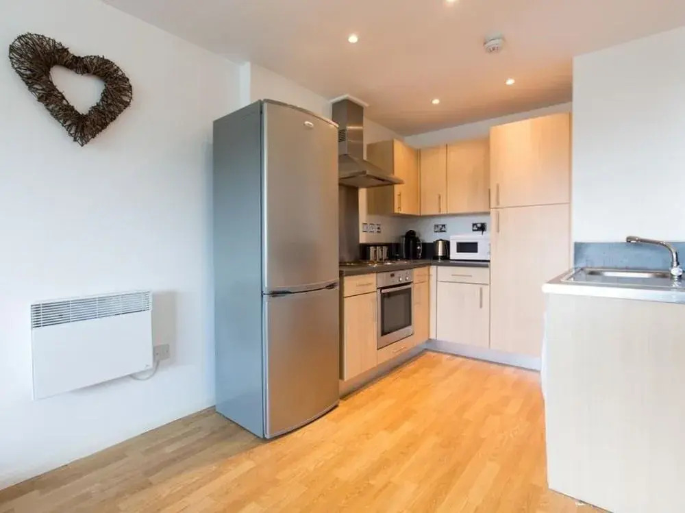 Roffey Apartment