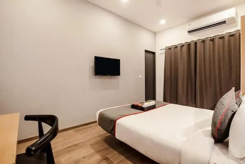Hotel The Onyx