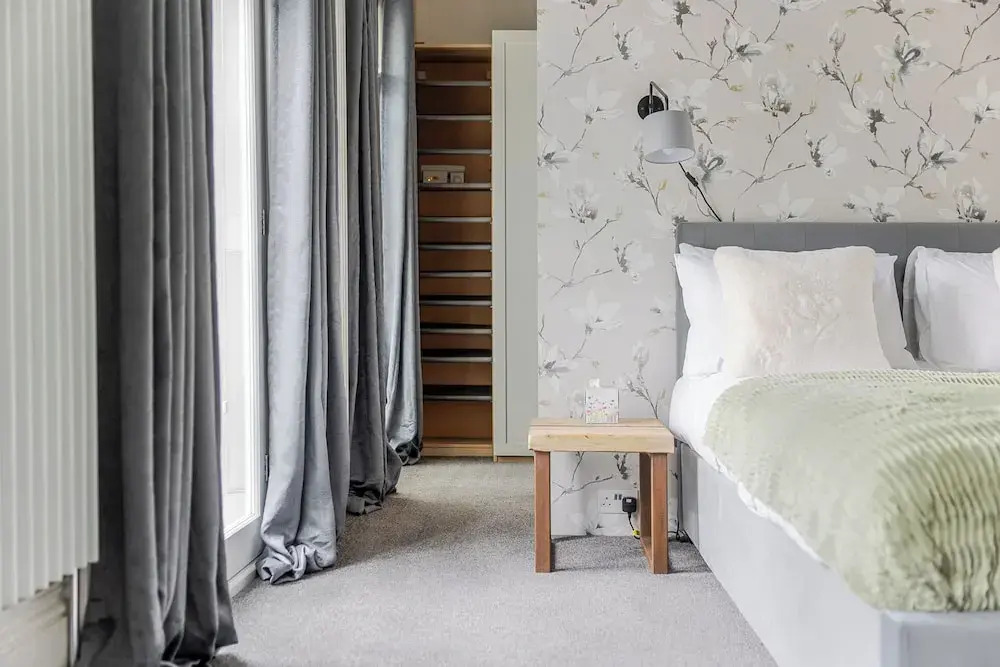 Stylish 5BD Townhouse in Leamington Spa