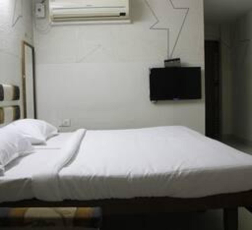 Sarovar Hotel