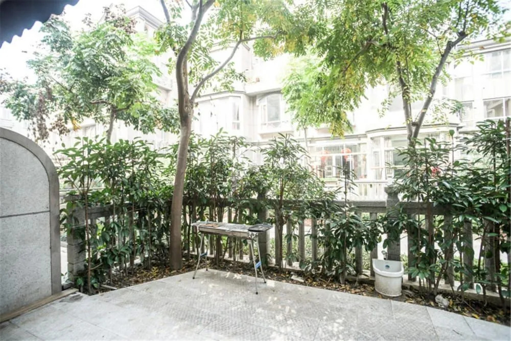 Jhouse Hongqiao Villa 3