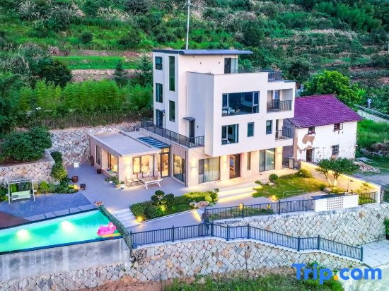 Tonglu Yishijian Homestay (Huxiao Gorge Rafting)