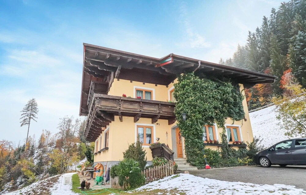 Awesome Apartment in Wagrain With 3 Bedrooms and Wifi