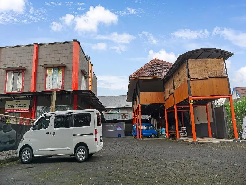 OYO 91084 Oke Guest House