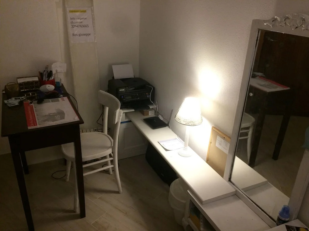 GUEST HOUSE BERZEFI