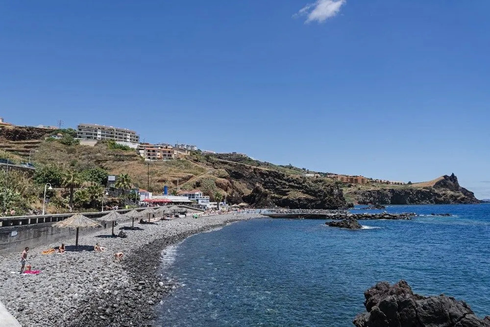 Reis Magos II by An Island Apart
