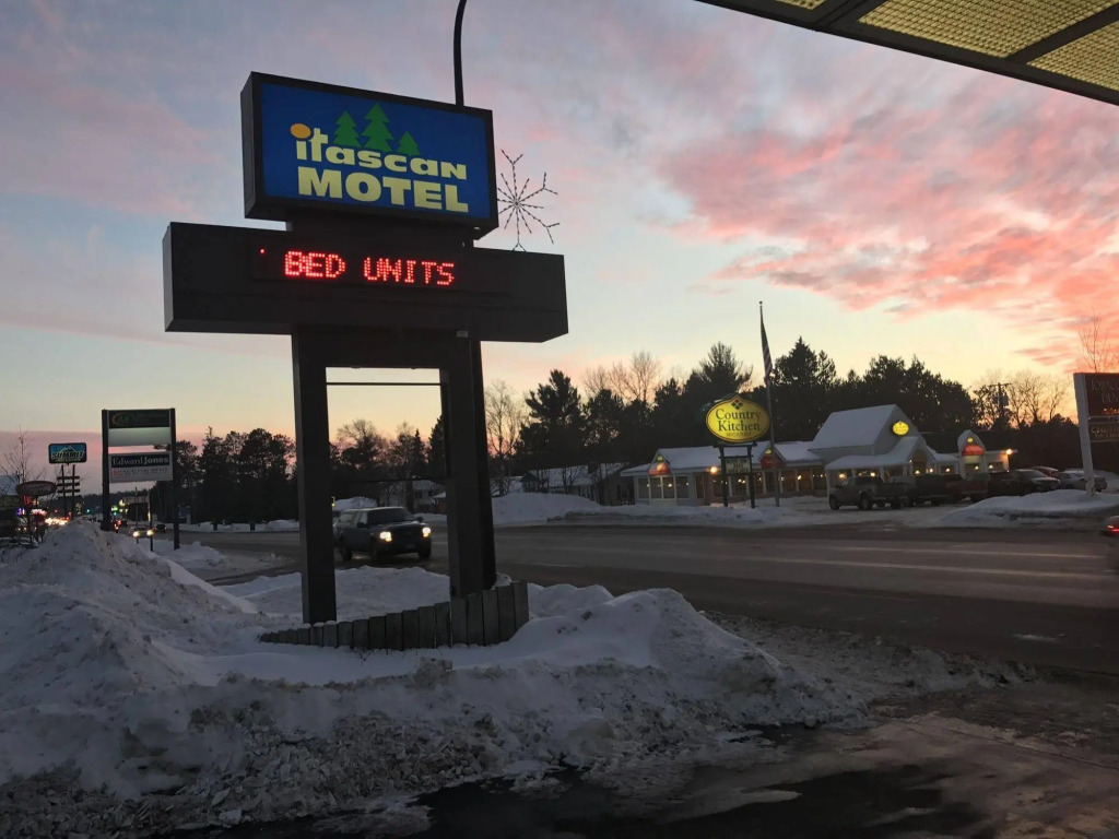 Itascan Motel
