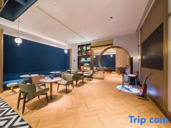 Manxin Hotel Lvliang Central Park