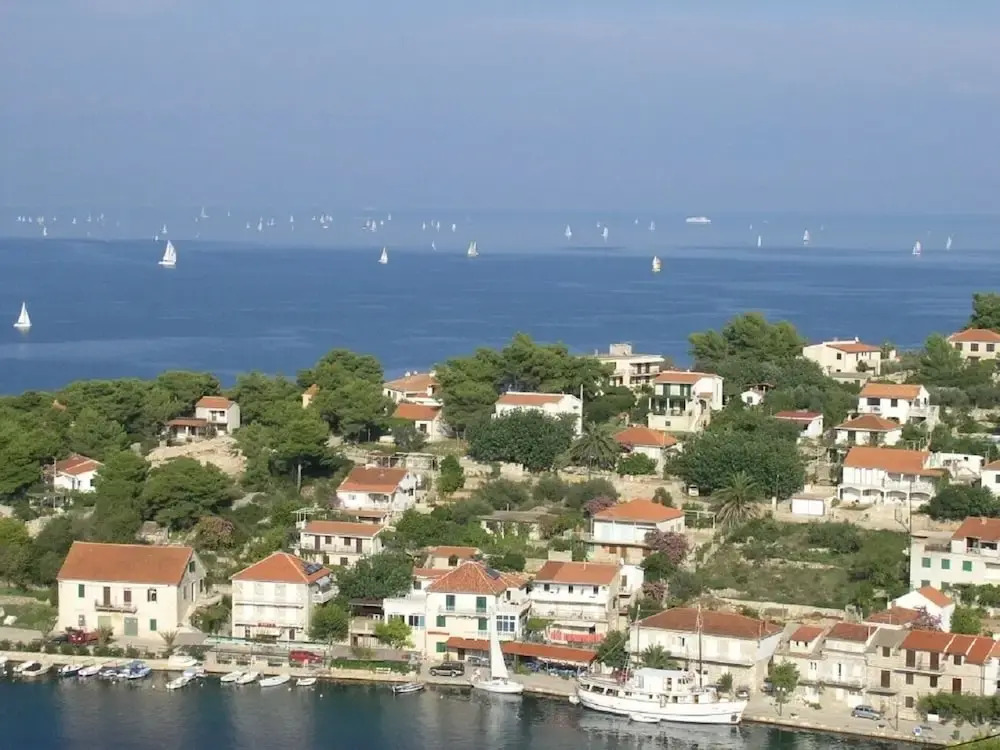 A&M - 30 m From Beach - A1