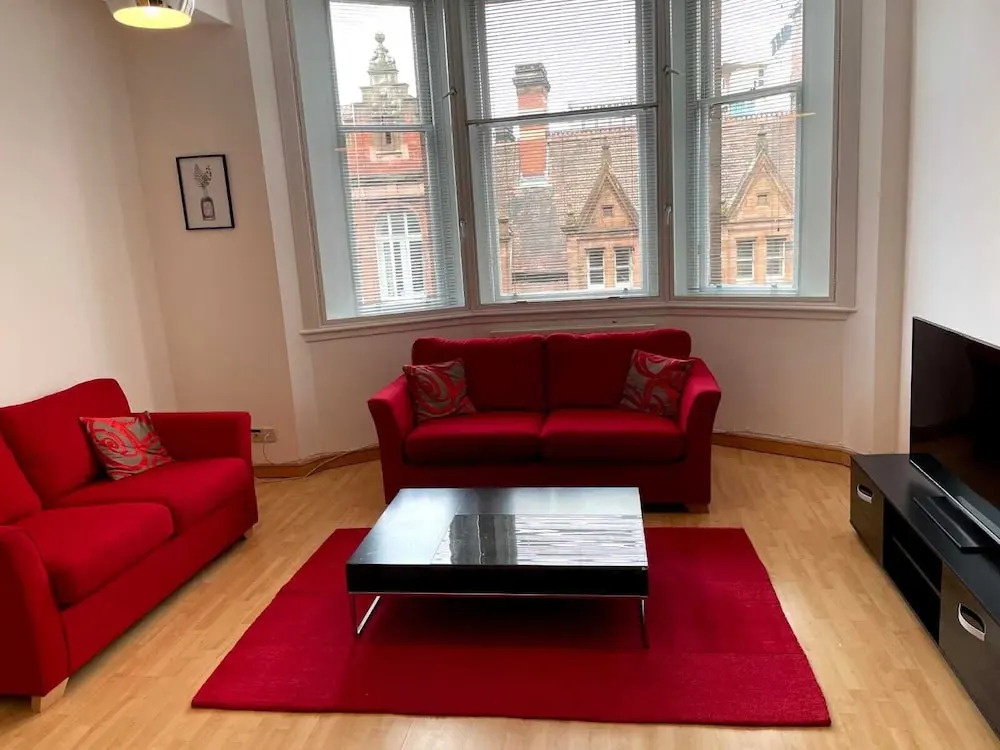 Contemporary 2 Bedroom Flat in Glasgow City Centre