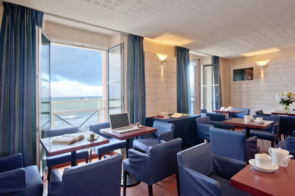 Residence Reine Marine in St.malo for 4 Persons