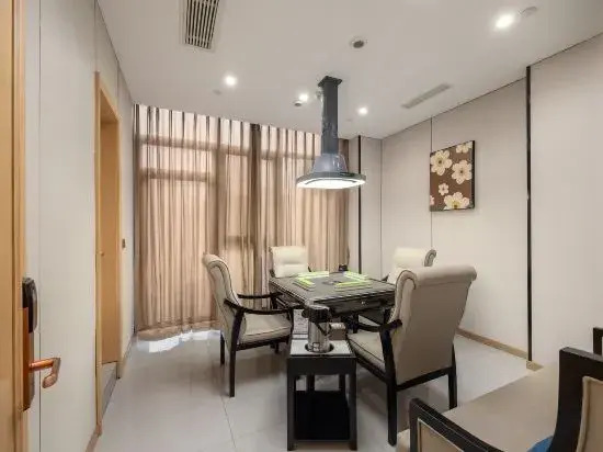 Vienna Hotel (Neijiang Zizhong Branch)