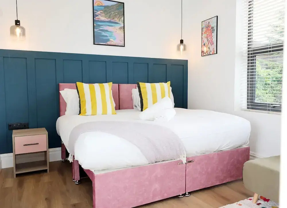 7min Central Bristol - Sleeps 7 - Free Parking