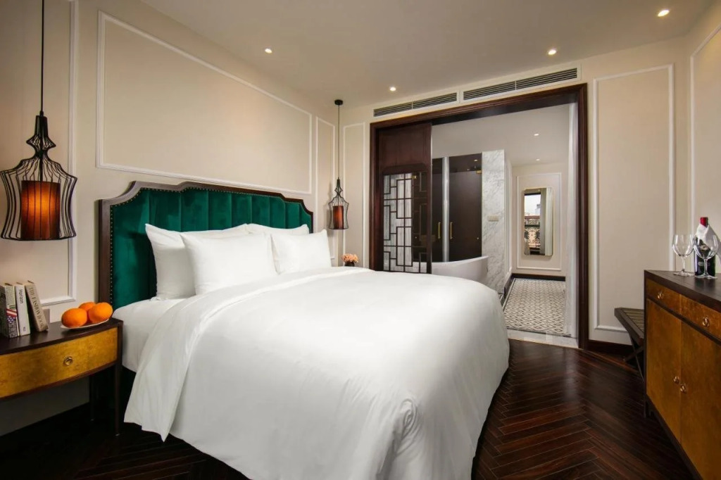 GM Premium Hotel