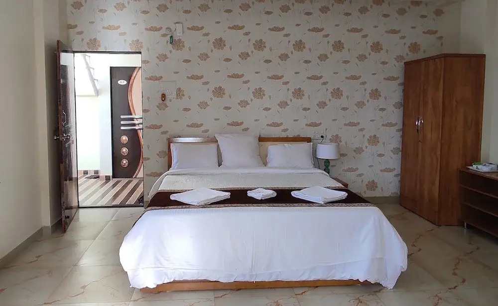 Mango Valley Resorts Ganpatipule