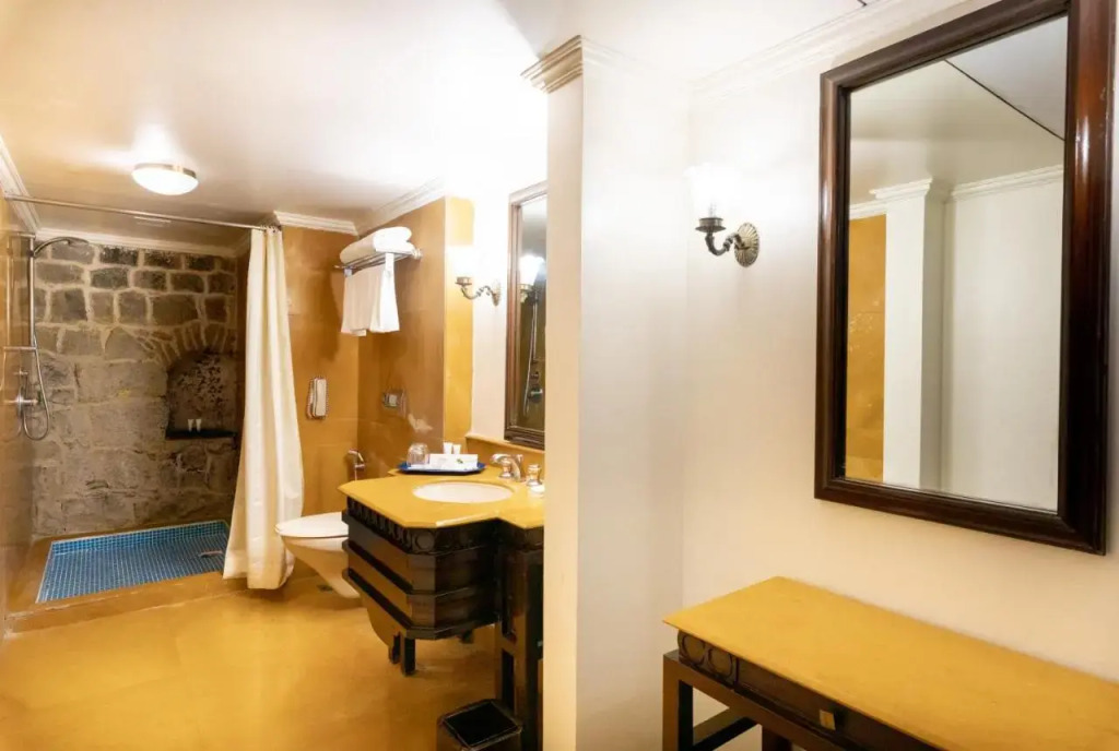 Fort JadhavGADH -A GADH Heritage Hotel