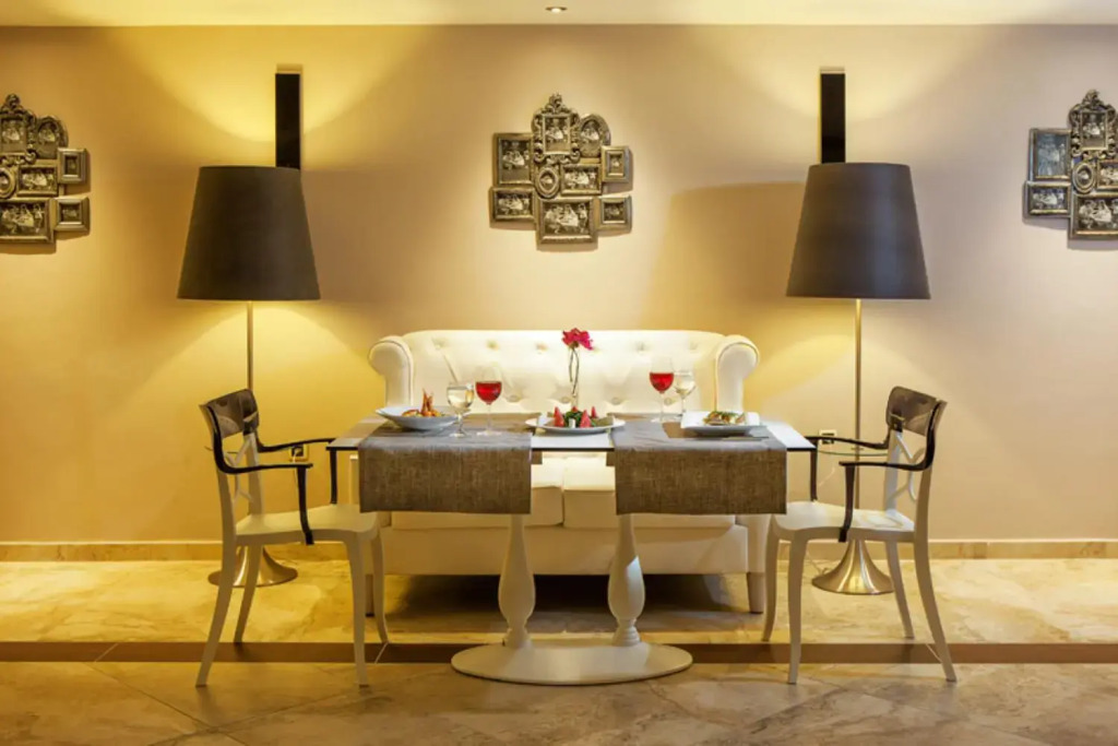 Core Hotel