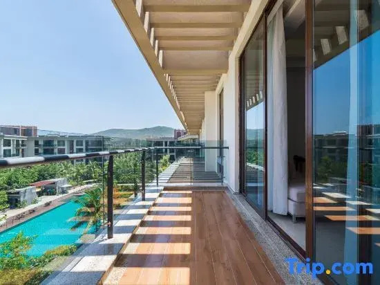 Sanya Yalong Bay Life Spring Swimming Pool Holiday Apartment