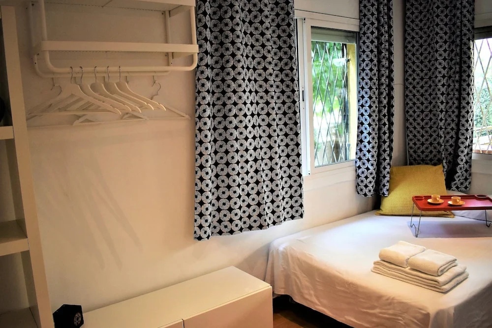 Caravel Be my Guest Castelldefels
