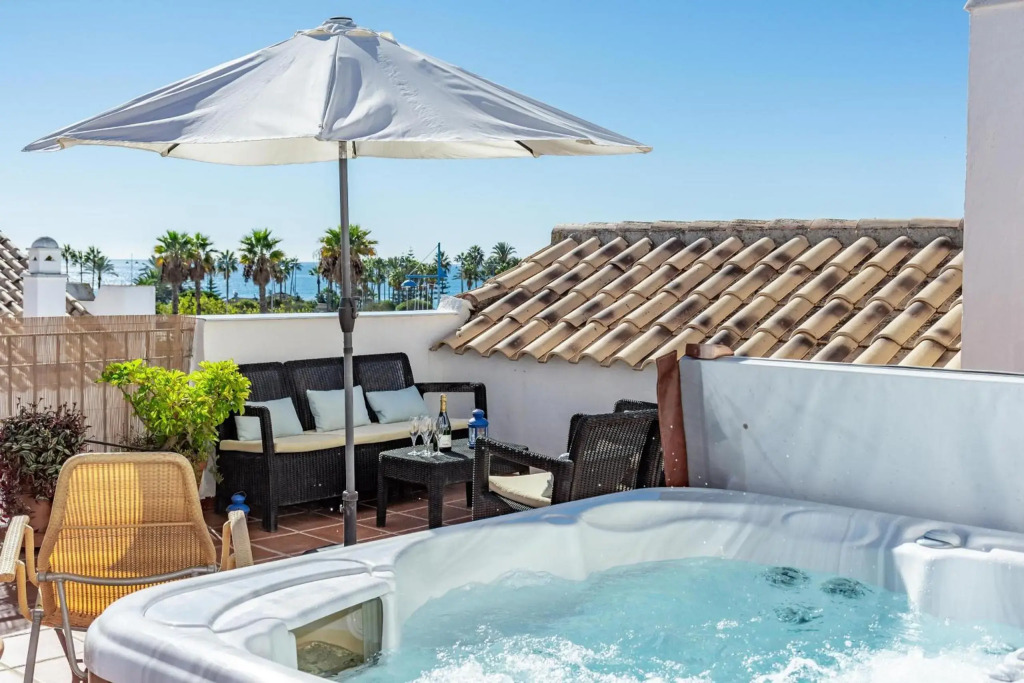 Penthouse close to the beach