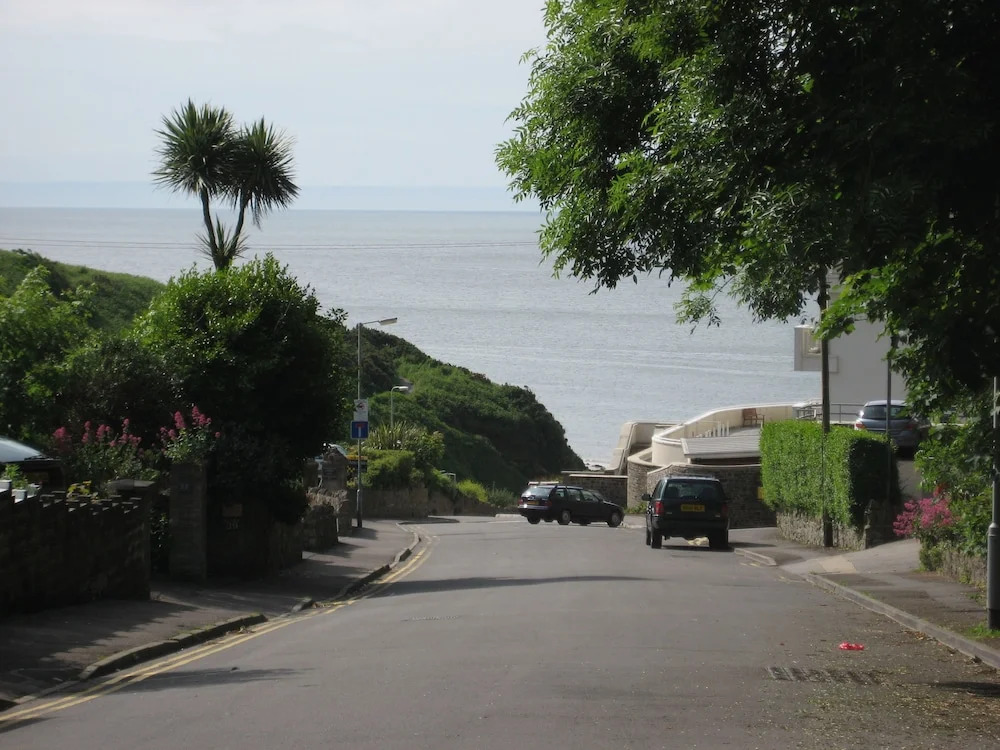 Langland Cove Guesthouse