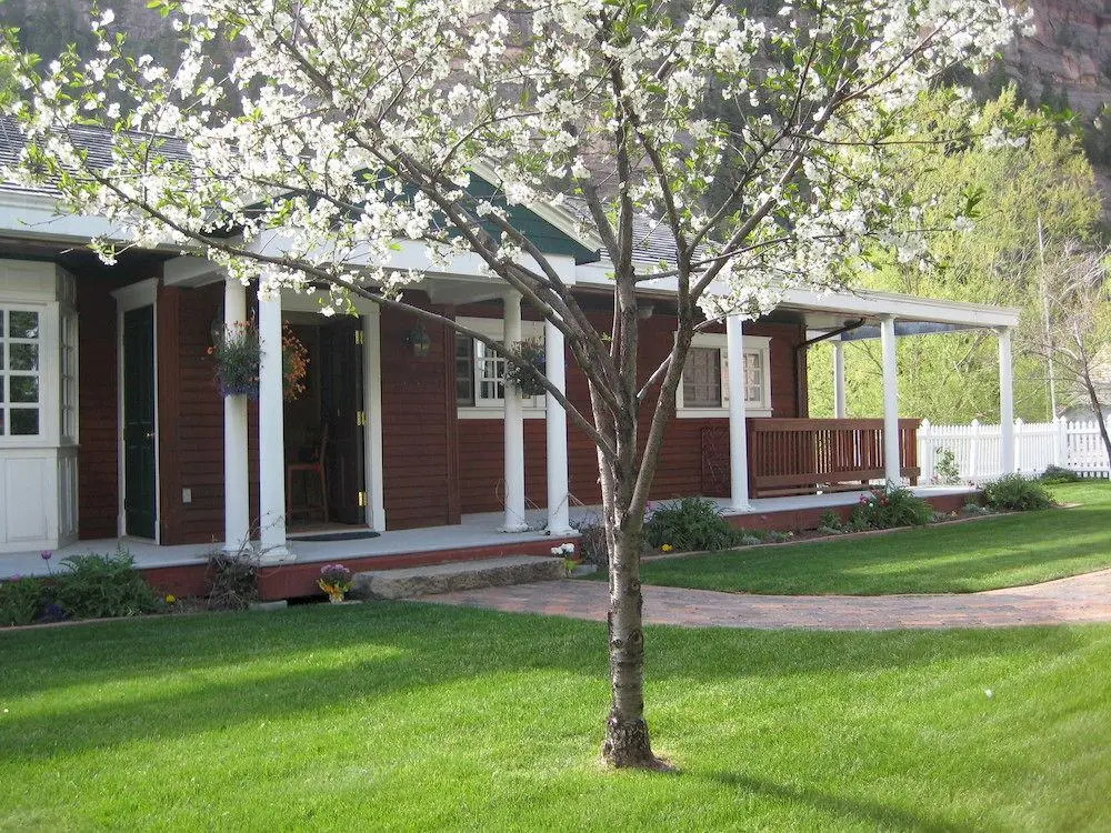 Secret Garden Bed & Breakfast