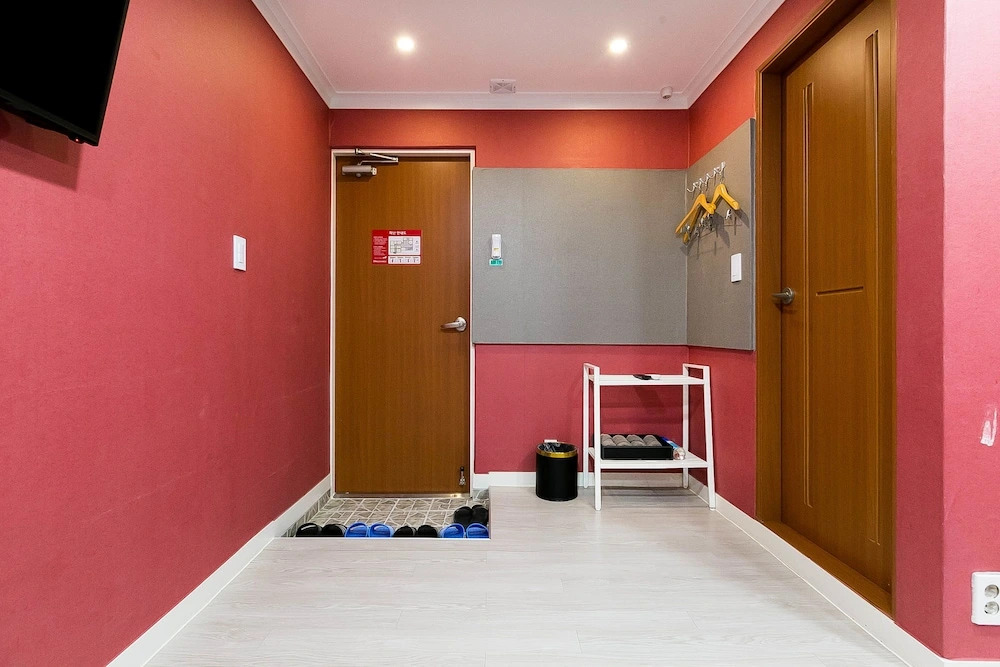 Discovery Busan Guesthouse