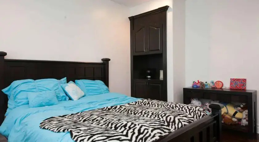 Encino 5 Bedroom House-Private Pool
