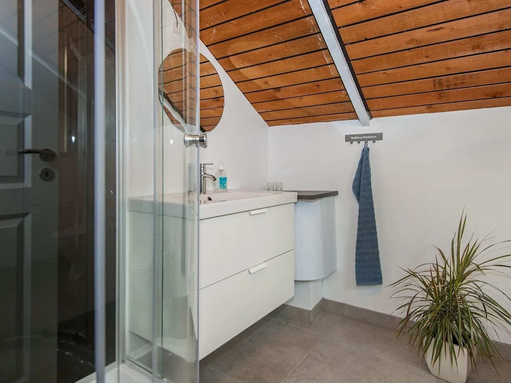 6 Person Holiday Home in Ansager