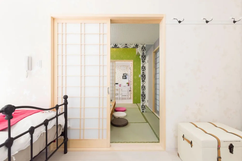 Papillon Paradis Nishi-Shinjuku