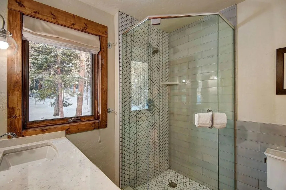Creekside Chateau Private Waterfall Creek Breck Private Nature Setting Spa