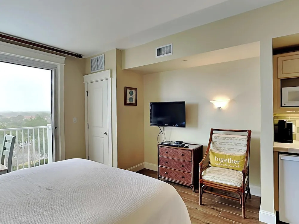 Grand Sandestin at Sandestin Resort by Tufan