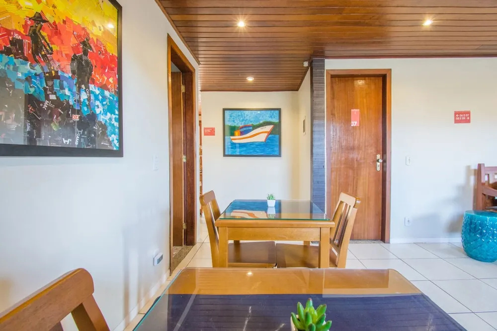 Ossos Suites