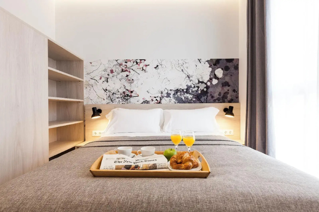 Aspasios Poble Nou Apartments