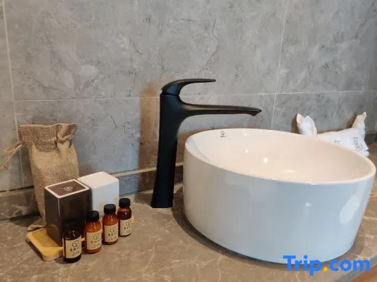 Yiqi Hotel